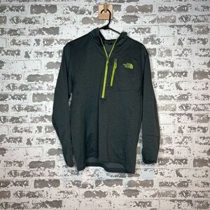The north face long sleeve pullover 1/4 zip